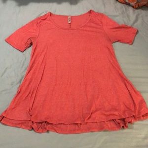 Lularoe Medium Perfect Tee